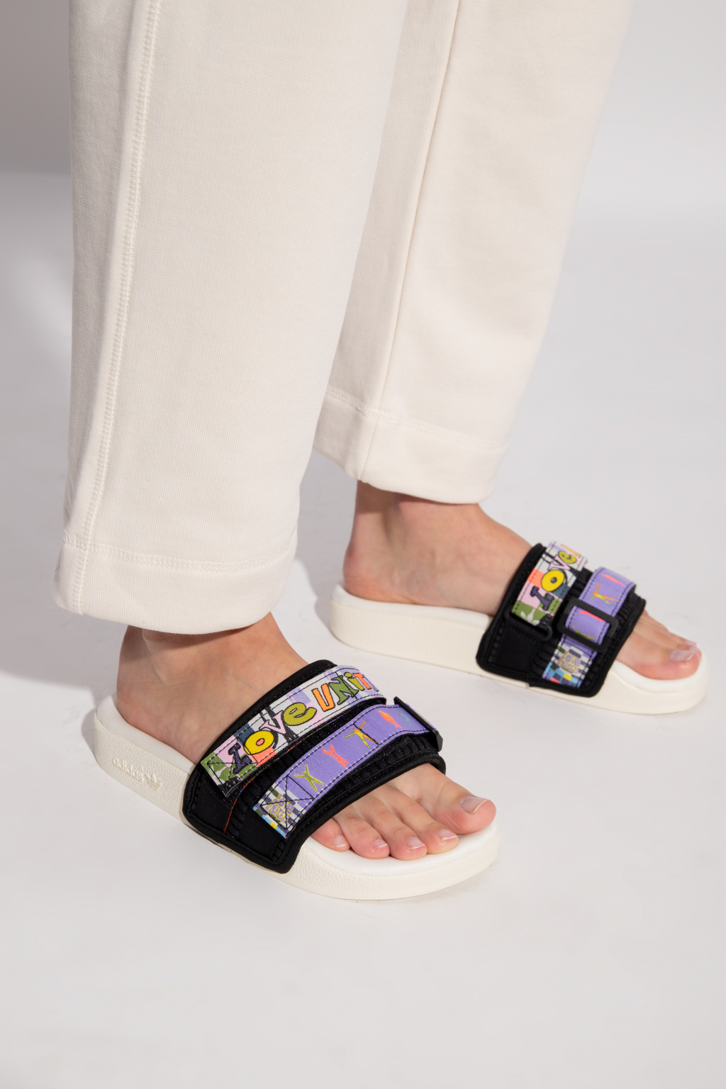 Adidas originals adilette lite pride sale